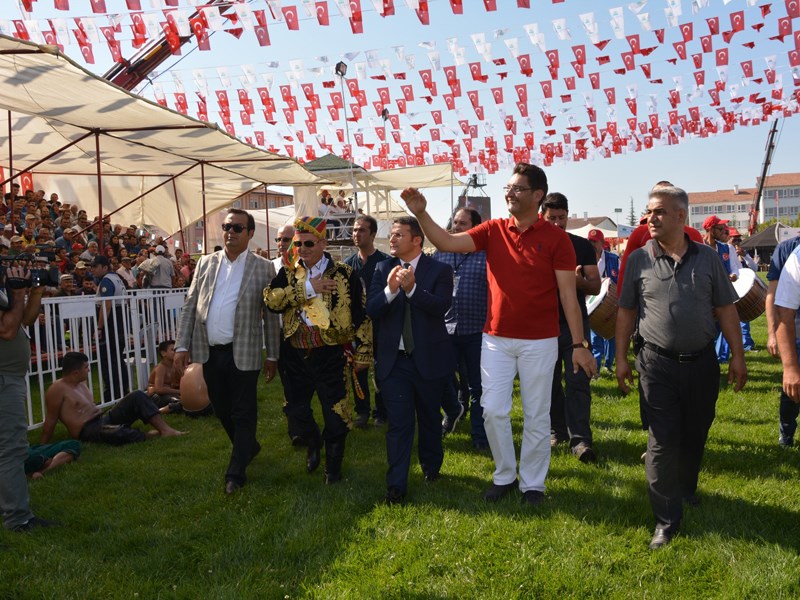 31’inci Geleneksel Altın Kiraz Yağlı Güreşleri
