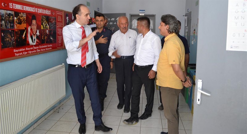 Kaymakam Sezgin Üçüncü okul ziyaretleri kapsamında Avdan Şehit Ahmet Belen İlkokulunu ziyareti