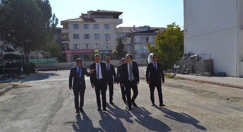 AHENK Projesi kapsamında Mesude – Erol Memioğlu Mesleki ve Teknik Anadolu Lisesi ziyaret etti