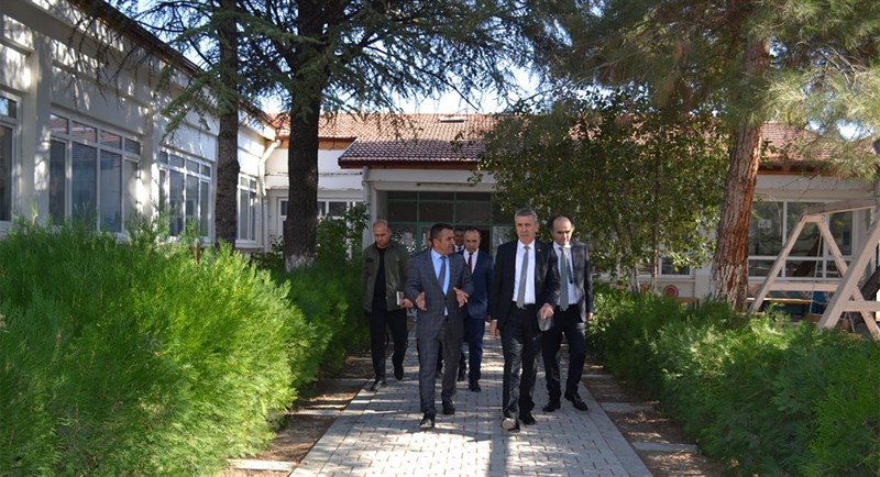 AHENK Projesi kapsamında Mesude – Erol Memioğlu Mesleki ve Teknik Anadolu Lisesi ziyaret etti